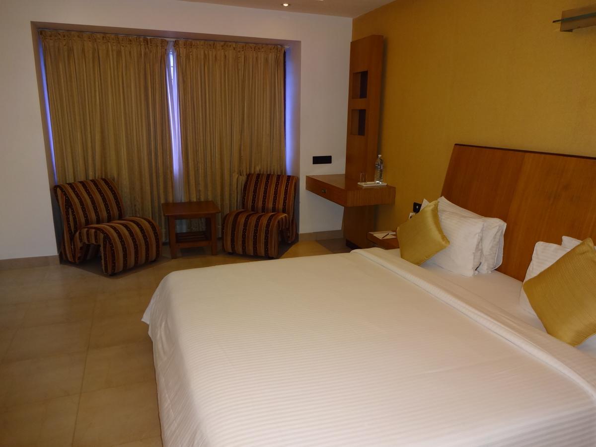 The Castello Residency Otel Coimbatore Dış mekan fotoğraf